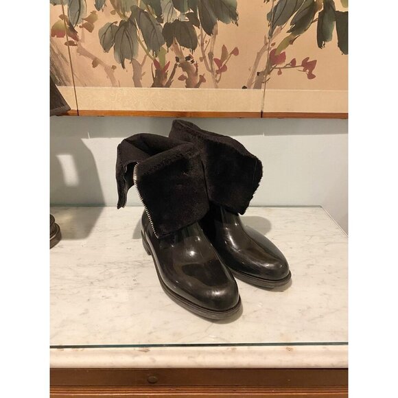 Stuart Weitzman Boots Womens Size 8.5 Black Shearling Fur Lined Zipper Italy - Picture 1 of 6